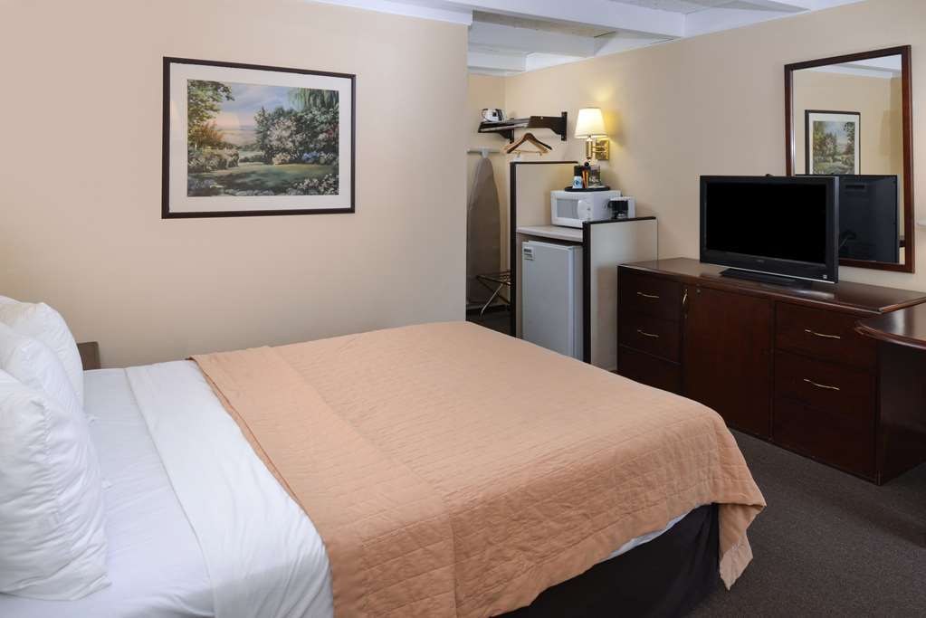 או קלייר Americas Best Value Inn - Campus View חדר תמונה