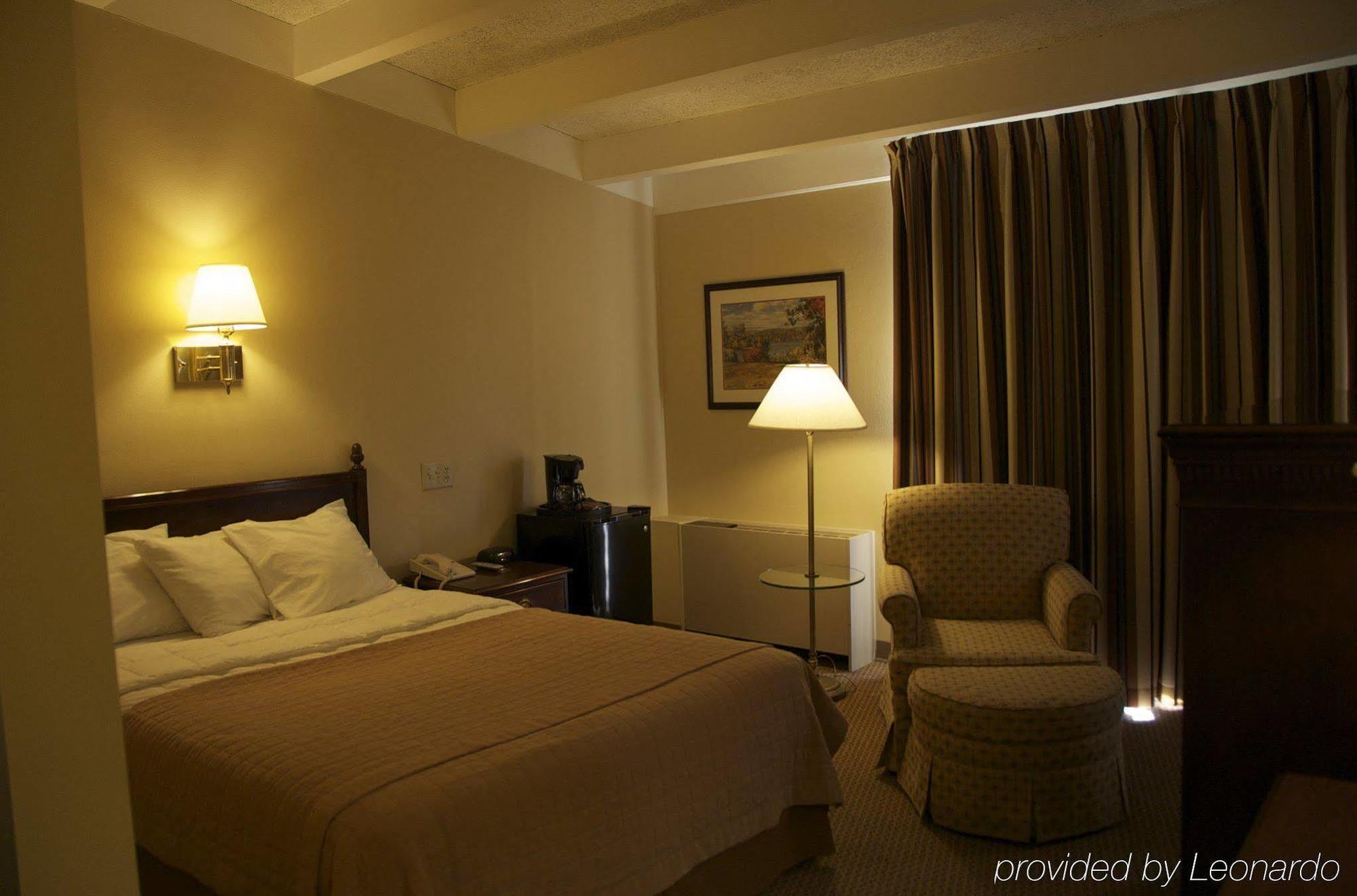 או קלייר Americas Best Value Inn - Campus View חדר תמונה